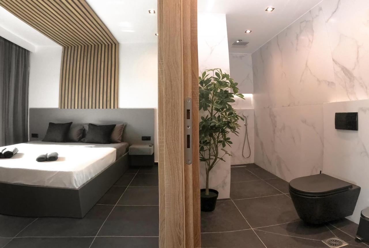 Berries Luxury Apartments Неа-Муданія Екстер'єр фото