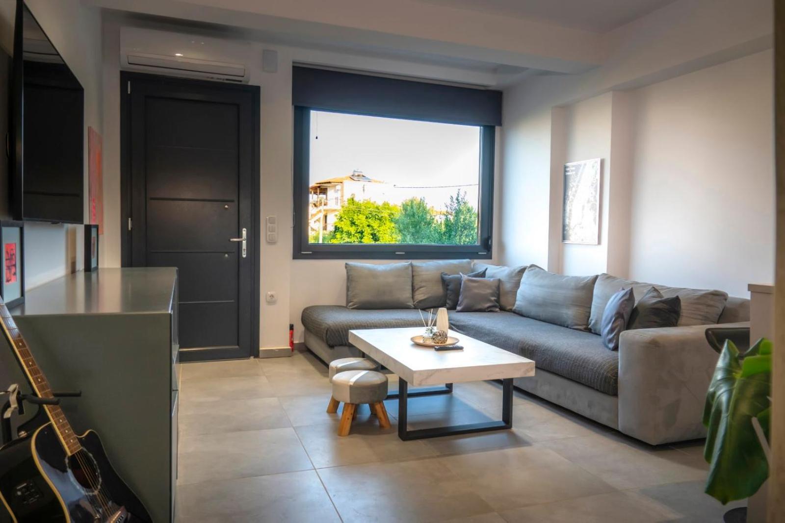 Berries Luxury Apartments Неа-Муданія Екстер'єр фото